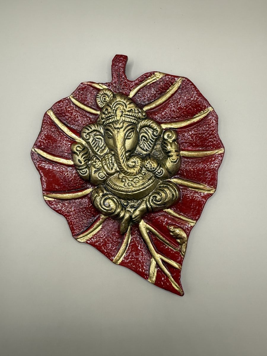 Lord Ganesha Wanddecoratie op Rood Pan Patta