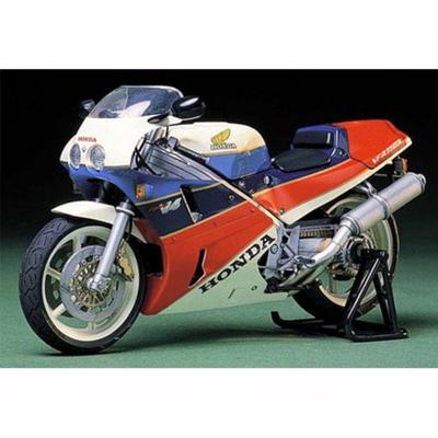 Tamiya 300014057 Honda VFR 750R 1987 Motorradmodell Bausatz 1:12