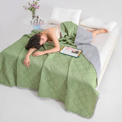 Lush Living Finds Lightweight Cooling Summer Comforter Blanket For Hot Sleepers fruit Green
