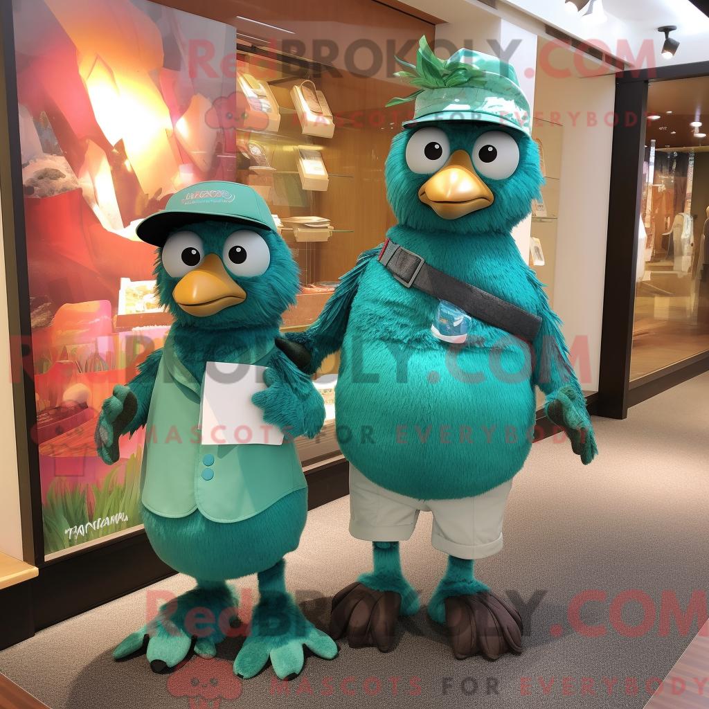 Maskottchen-Charakter REDBROKOLY eines blaugrünen Kiwis mit Bluse und Messenger-Tasche