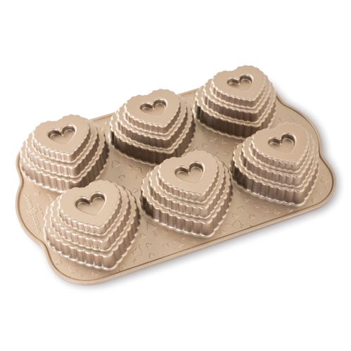 Nordic Ware -Tiered Heart Cakelet Pan