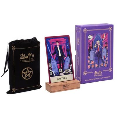 Buffy the Vampire Slayer Mega-Sized Tarot Deck and Guidebook, von Casey Gilly, Insight Editions USA