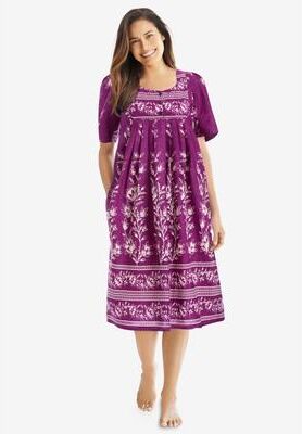 Plus Size Women's Bib-Front Short Sleeve Short Lounger by Only Necessities in Boysenberry Floral (Size 5X)