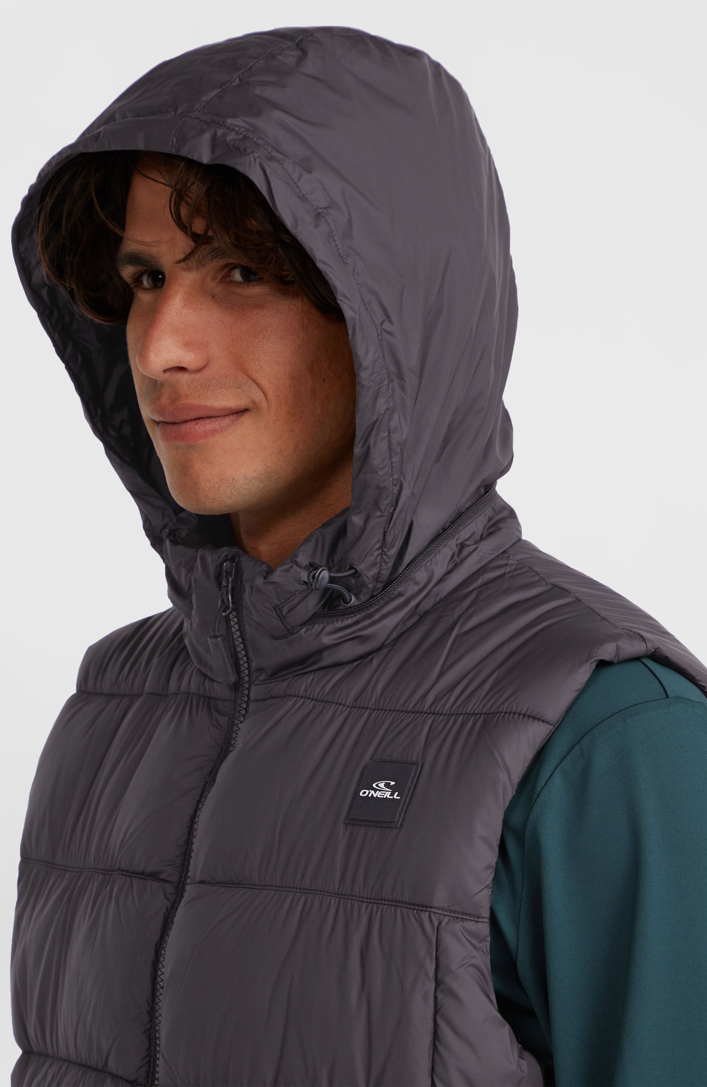 Steppweste O'NEILL "O'RIGINALS PUFFER VEST", Herren, Gr. XL, schwarz (schwarz out), Steppware, Obermaterial: 100% Polyester, unifarben, hoch geschlossener Ausschnitt, Westen Steppweste, winddichte Materialeigenschaften, aus Polyester in Steppware schwarz 