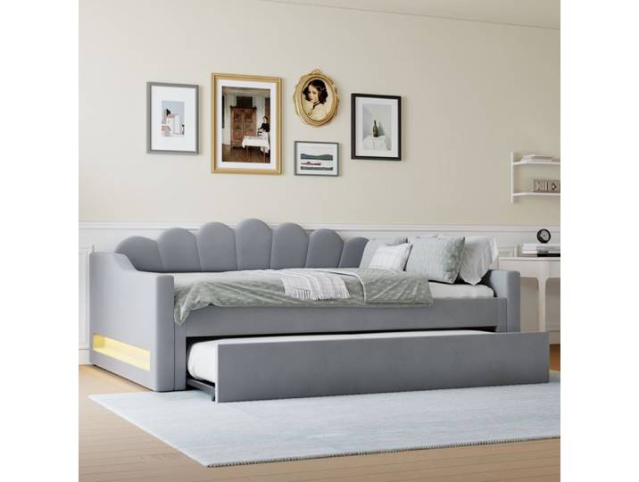 Daybed capitonné 140x200 gris avec LED 7 couleurs lit gigogne et sommier inclus