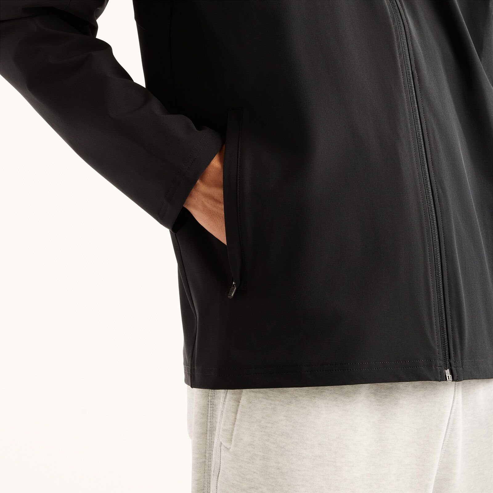 Trainingsjacke NEW BALANCE "UTILITY STRETCH WOVEN JACKET", Herren, Gr. M, schwarz (schwarz (bk)), Obermaterial: 86% Polyester, 14% Elasthan, Jacken Trainingsjacke, Trainingsjacke für Fitness und sportliche Aktivitäten schwarz (bk) M