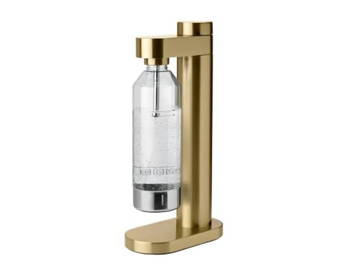 Stelton Brus\, gazéificateur d'eau avec bouteille\, gazéificateur premium pour eau avec CO2 - Force de pétillance réglable - Design scandinave\, laiton brossé