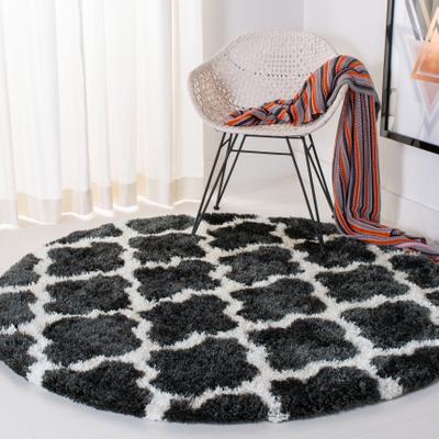 SAFAVIEH Handmade Barcelona Shag Attie Polyester Rug