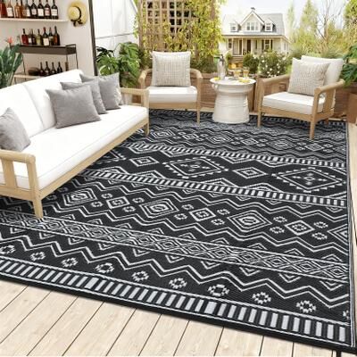 Garvee Traditional Geometric Stripes Outdoor Patio Rug
