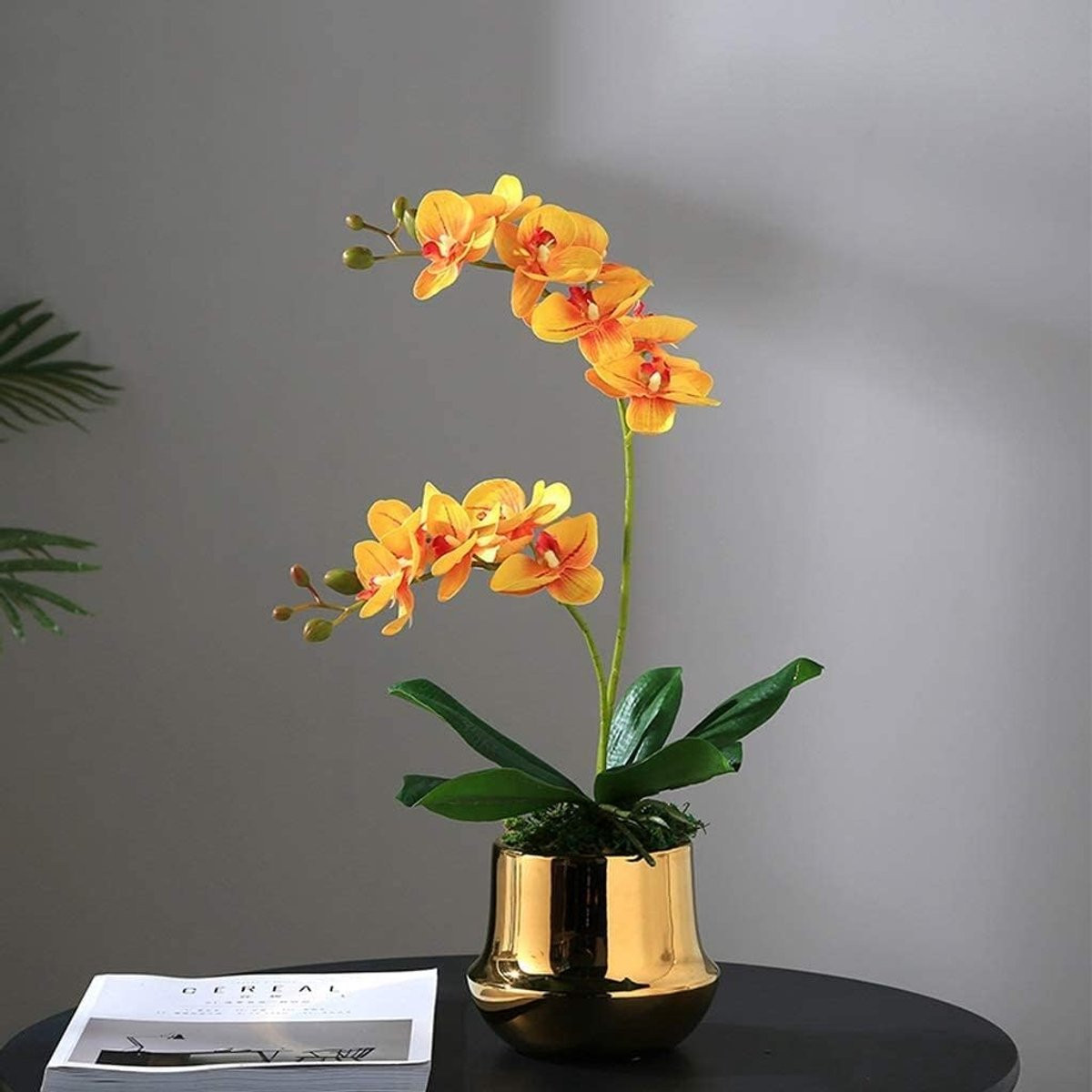 Kunst orchidee arrangement met pot voor huisdecoratie