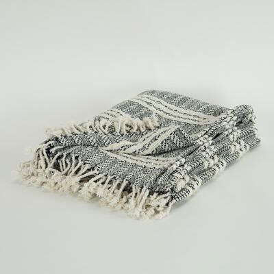 Rizzy Home Hand-made Modern Striped Throw Blanket