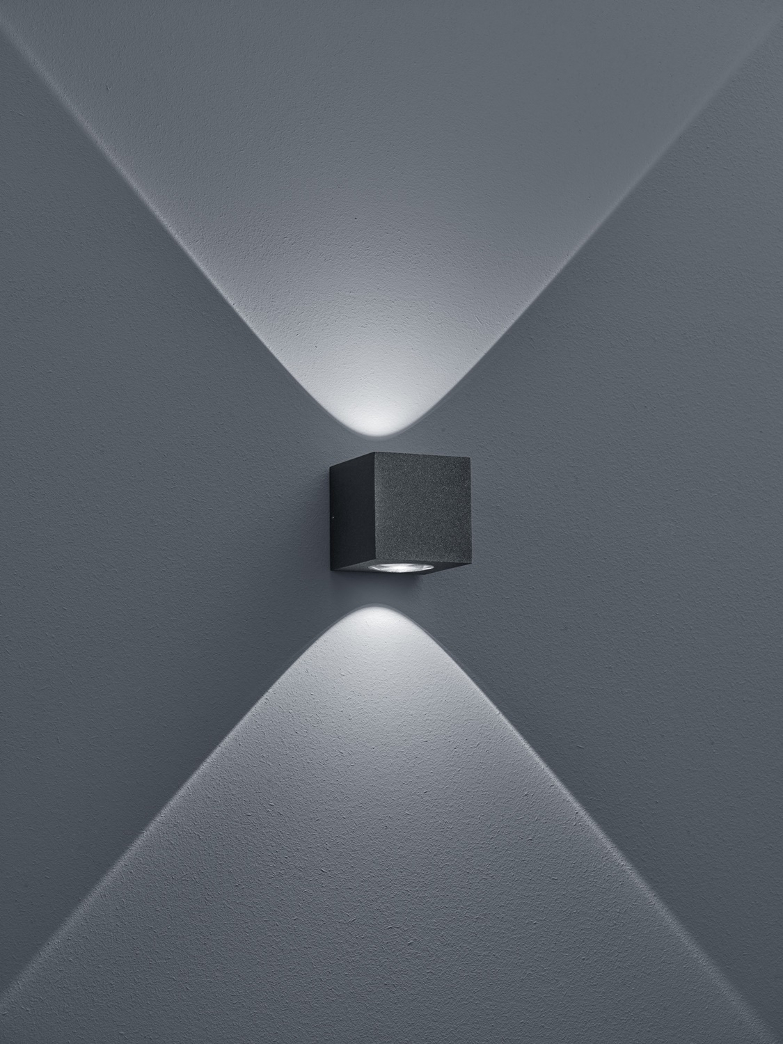 Helestra LED-Wandaußenleuchte PEKA graphit A28807.93 4022671106658