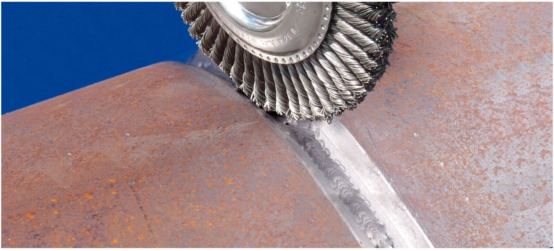 PFERD TOOLS COMBITWIST PIPELINE Bürste gezopft RBG Ø 178x6 mm M14 Stahl-Draht-Ø 0,50mm Winkelschleifer (43303811)
