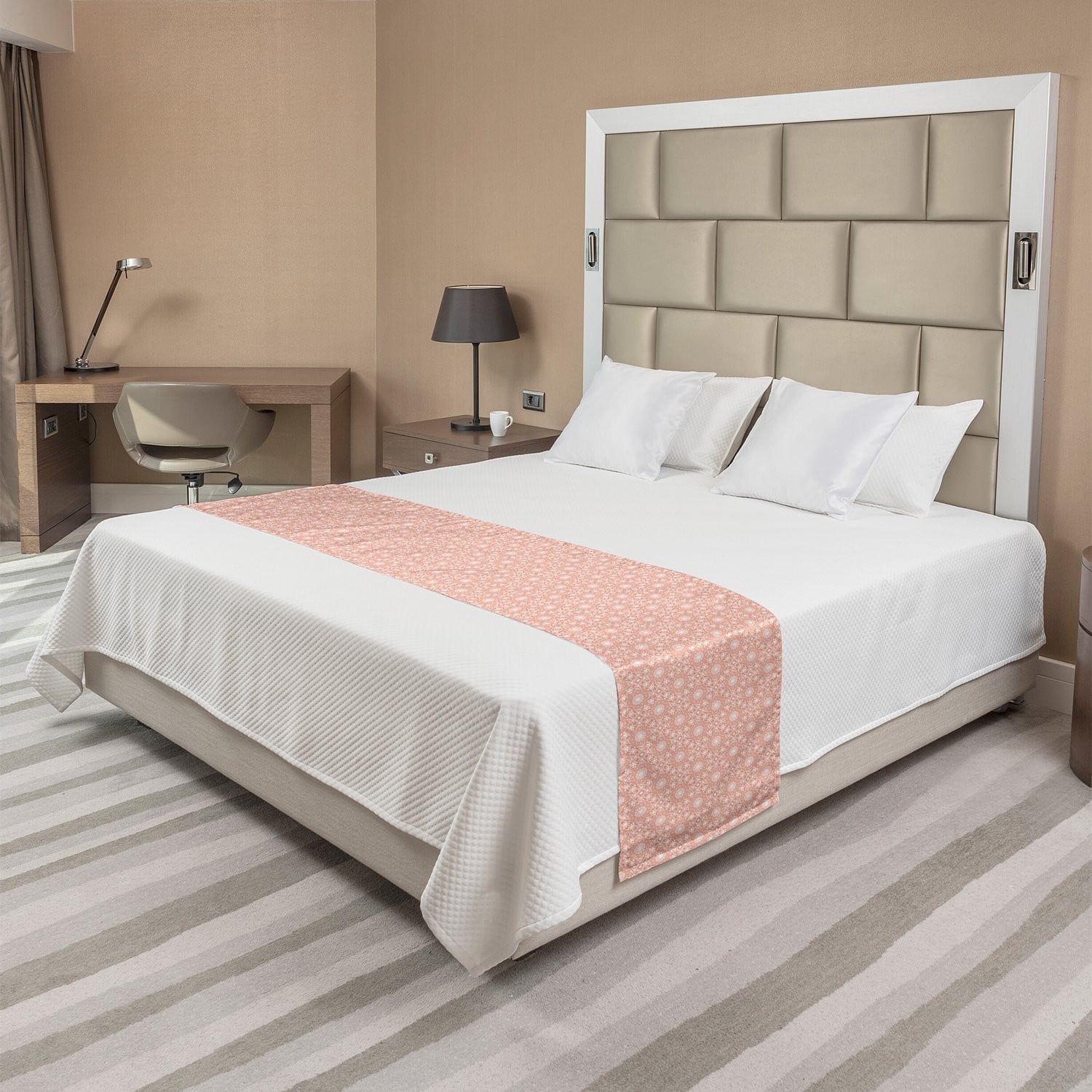 ABAKUHAUS Bedloper Queen met Mandalamotieven in Wit en Koraal
