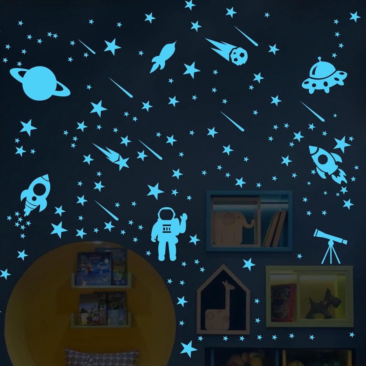 Fluorescerende Sterren en Maan Wandstickers voor Kinderen - Luminous Decoratie voor de Kinderkamer en Woonkamer met Sterren en Dots