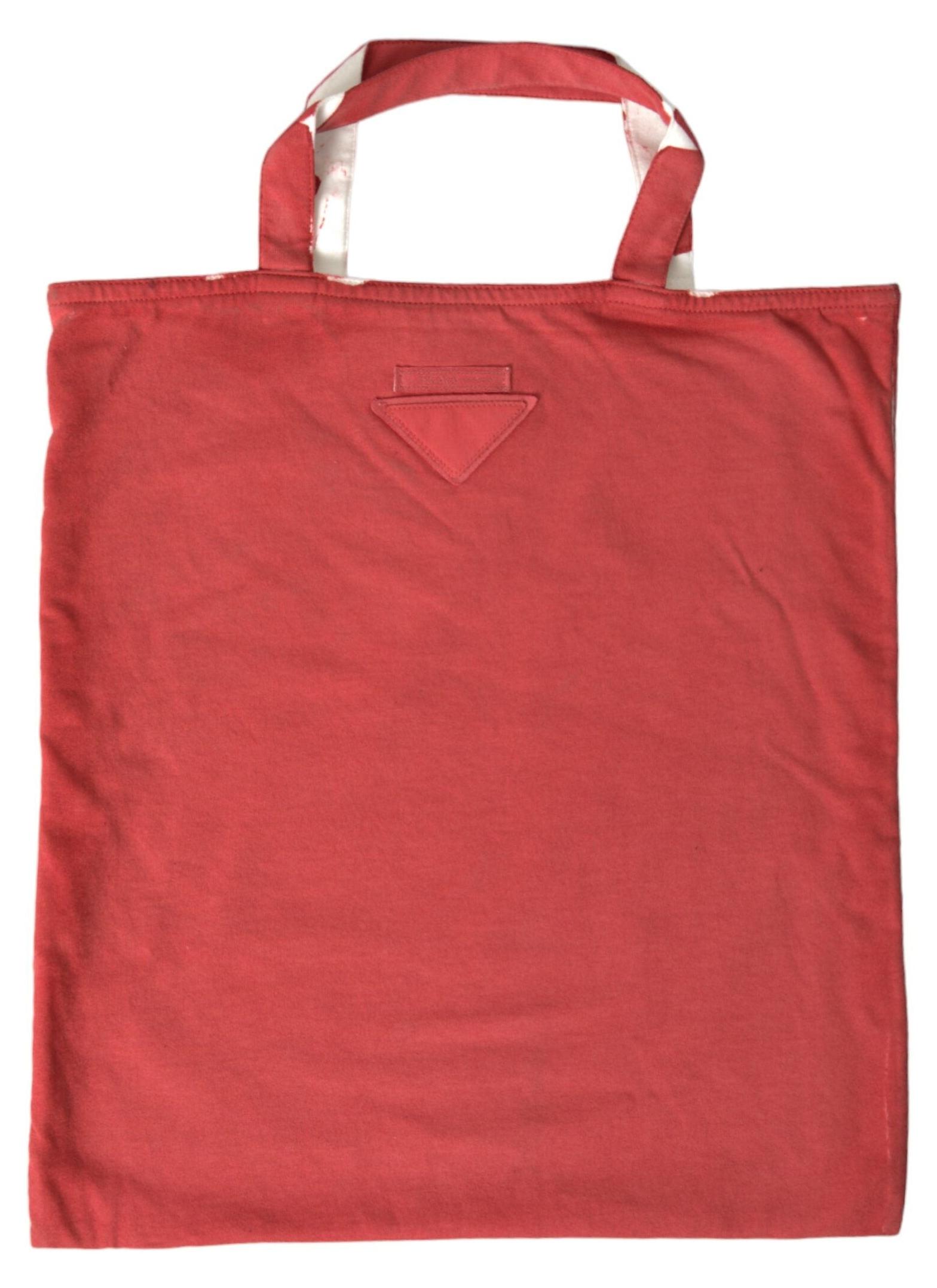 Prada Shopper aus Stoff in Rot