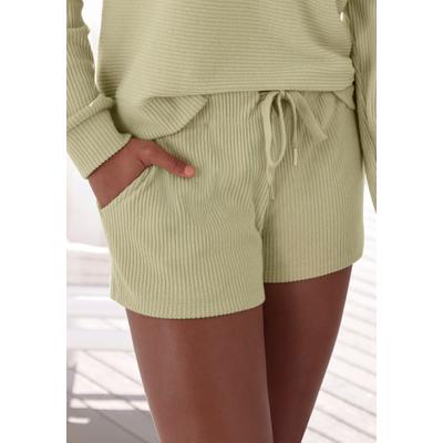Sweatshorts S.OLIVER, Damen, Gr. 48/50, N-Gr, grün (pistazie), Rippware, Obermaterial: 100% Baumwolle, unifarben, bequem kurz, Hosen Sweatshorts, Kurze Hose aus Ripp-Qualität mit seitlichen Taschen, Loungewear