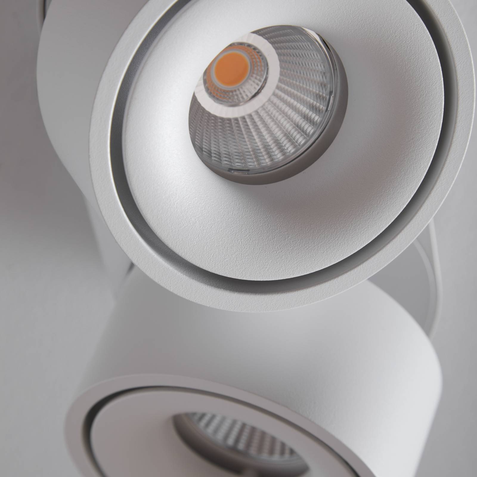 LOOM DESIGN Aim Downlight LED de 2 luces blanco Aim, atenuable, Blanco / Ópalo, Salón / Comedor, Aluminio, Moderno