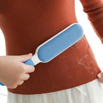 Daily Deals Depot Reusable Pet Hair & Lint Remover Brush For Clothes, Sofa & Carpet Cleaning only Brushes blue