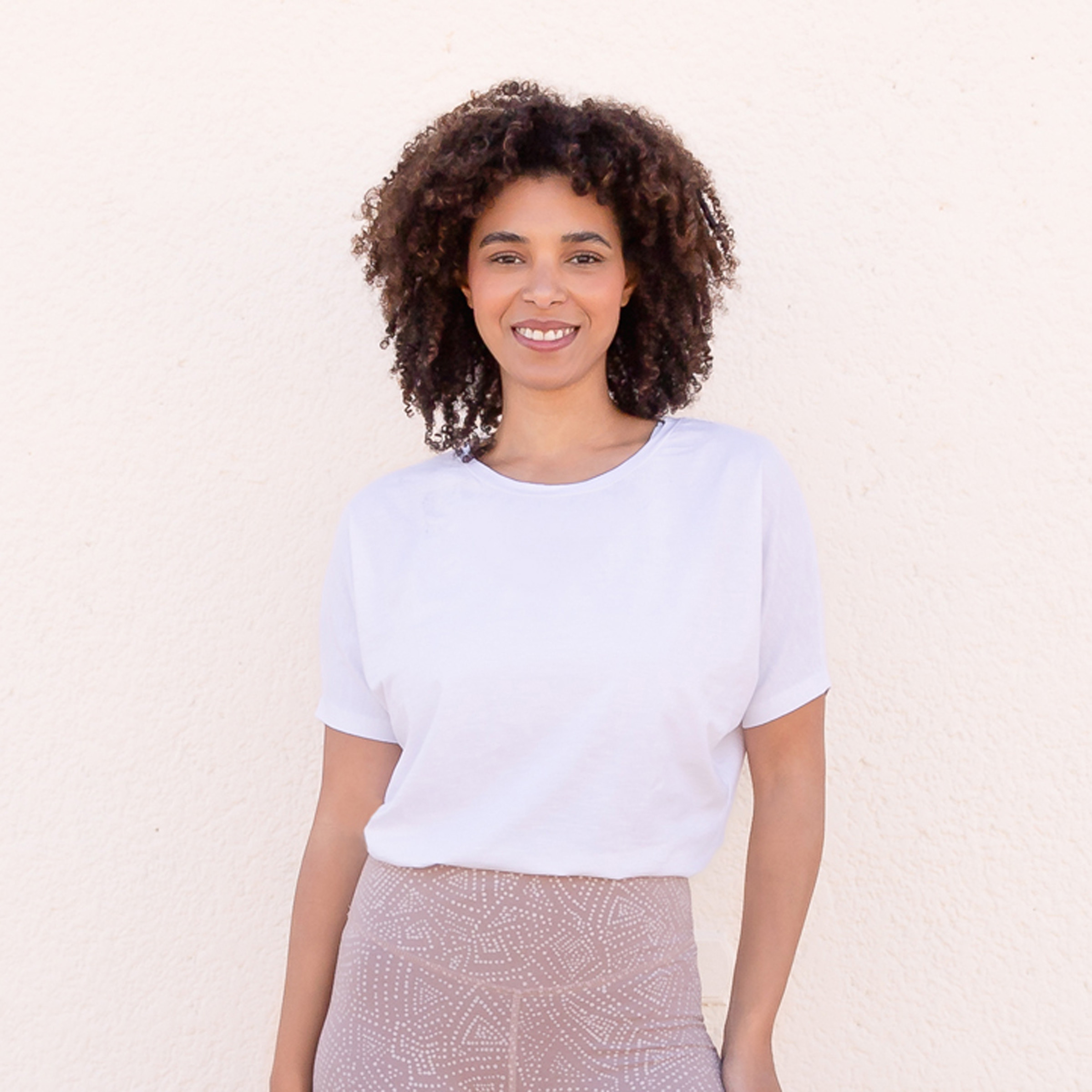Jaya Maria Damen T-Shirts weiss Größe S Lifestyle | Yoga Hautfreundlich