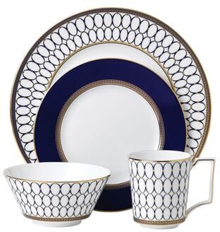 Wedgwood Renaissance Gold Dinnerware Set, 4 Pieces