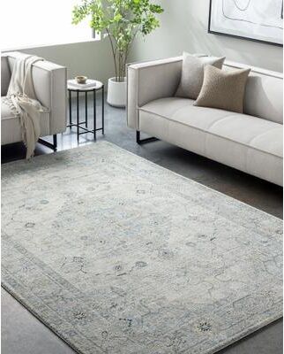 Livabliss Avellino Traditional Medallion Area Rug