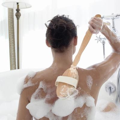 Multicon Wholesale Hub Long Wooden Handle Bath Body Exfoliating Brush, Shower Back Scrubber For Clean & Glowing Skin Long Wooden Handle Bath Body Exfoliating Brush, Shower Back Scrubber For Clean & Glowing Skin