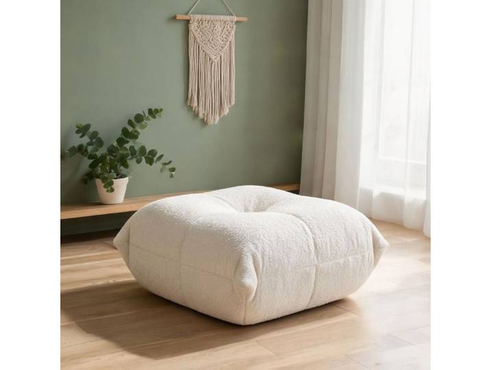 Pouf carré en chenille beige neutre à boutons mousse intégrale usage chambre ou salon