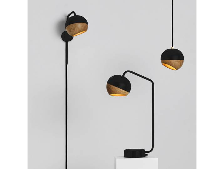 Suspension Ray Small noire - Mater - Salon / séjour - Design - Bois - Boule