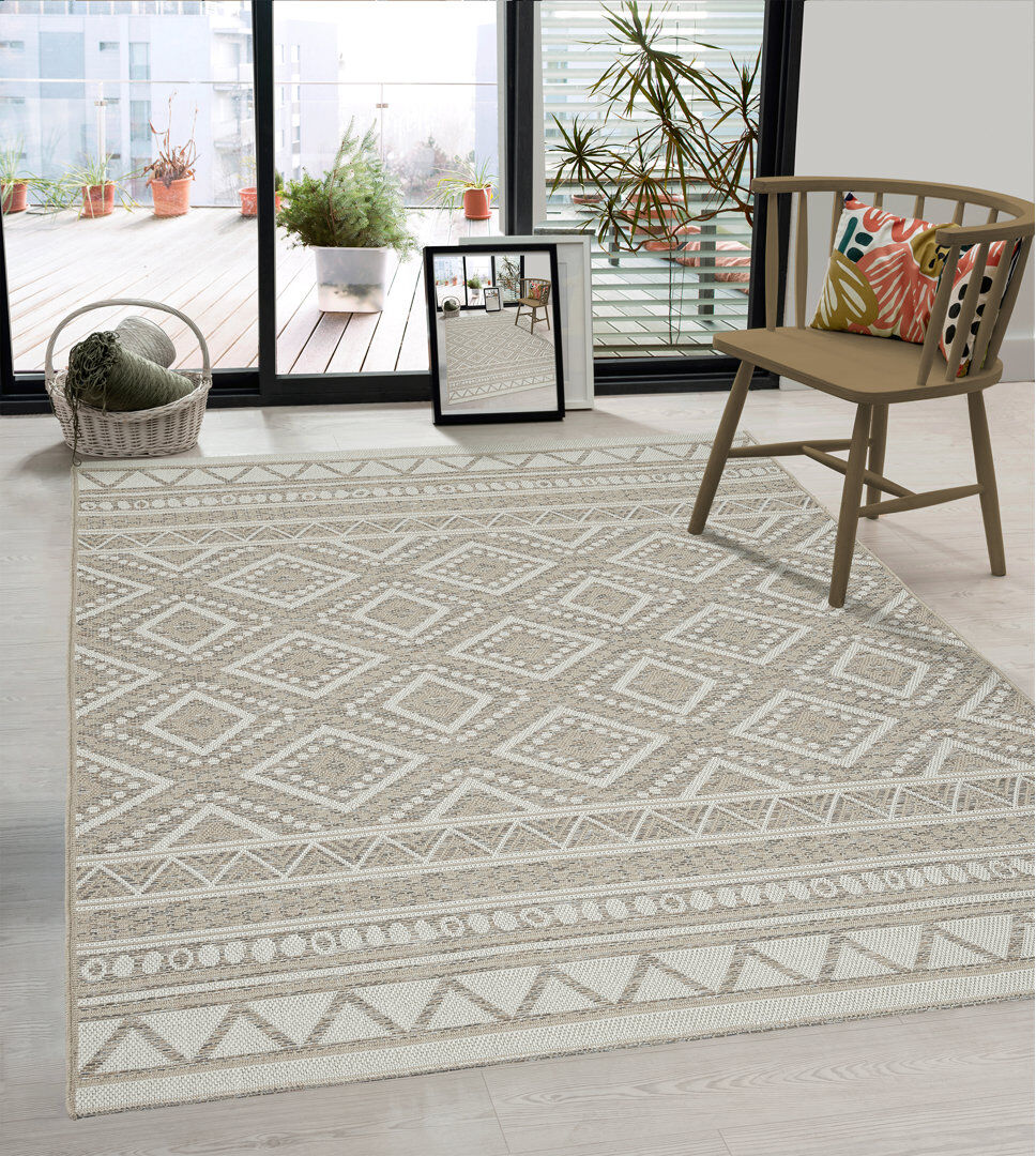 Mistana Arcata Geometric Indoor / Outdoor Area Rug Rectangle 240 x 340cm