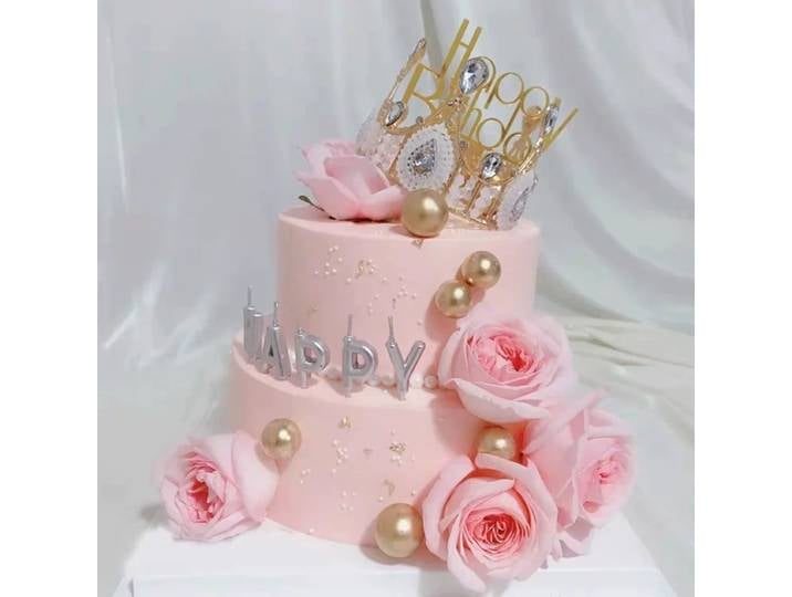 Simulation de modèle de gâteau, couronne d'échantillon de fenêtre de magasin, décoration de modèle de gâteau en plastique d'anniversaire