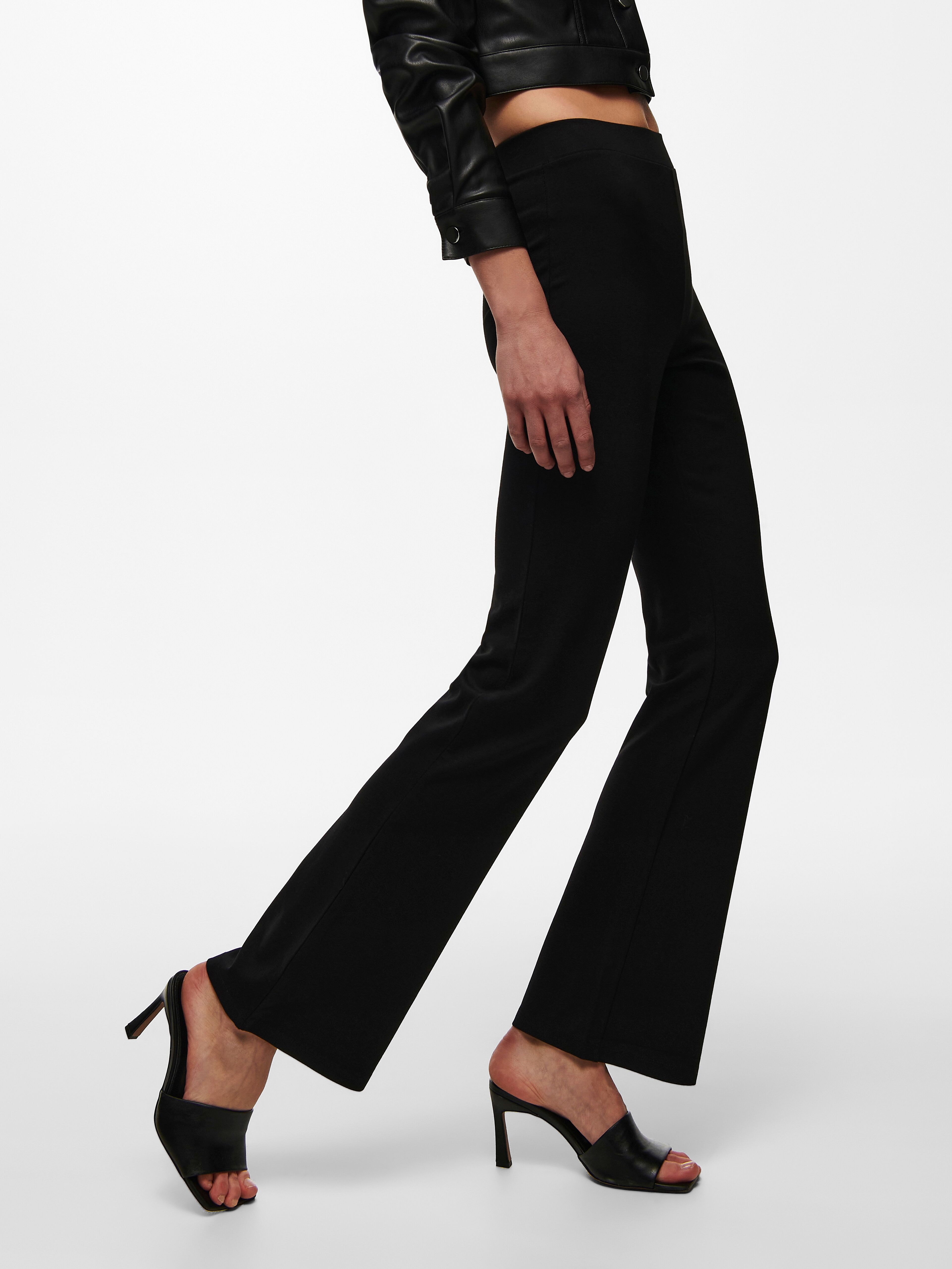JDY "JDYPRETTY FLARE PANT JRS NOOS" schwarz XL (42), Länge 30