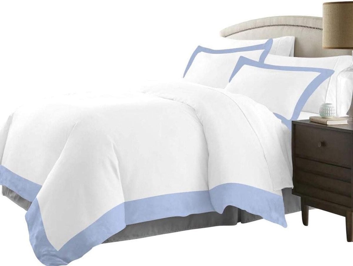 Dekbedovertrek Set met Tweekleurige Rand - Wit/Lichtblauw - 260 x 220 cm