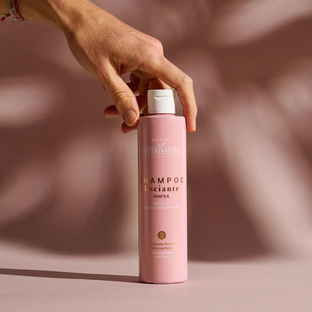 Maternatura Champú para alisar el cabello al nenúfar 250mL