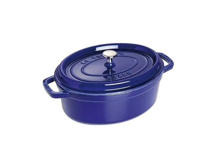 STAUB Staub ovaler Topf aus Gusseisen, drei Schichten Emaille 4,2 l Dunkelblau