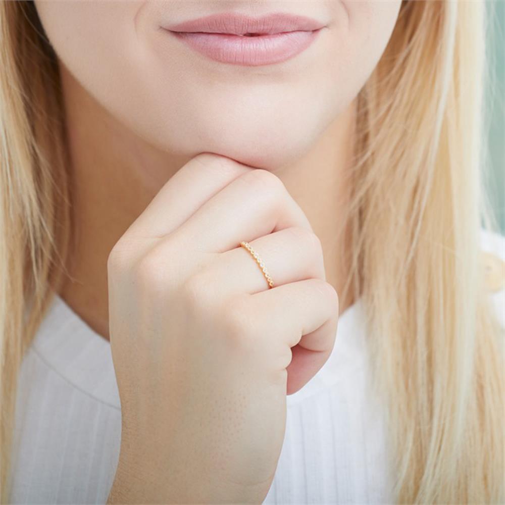 Unique 14K Goldring mit Weißtopasen gold