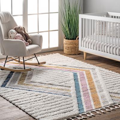 Nuloom Geometric Angela High-Low Modern Diamond Tassel Area Rug