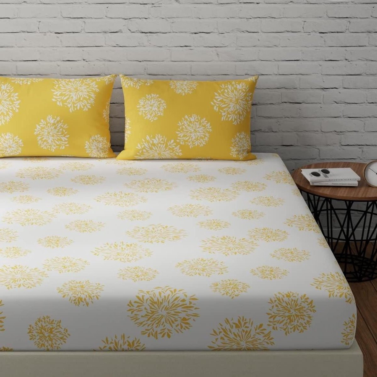 Katoenen beddengoed set met geometrisch patroon in wit geel voor queensize bed