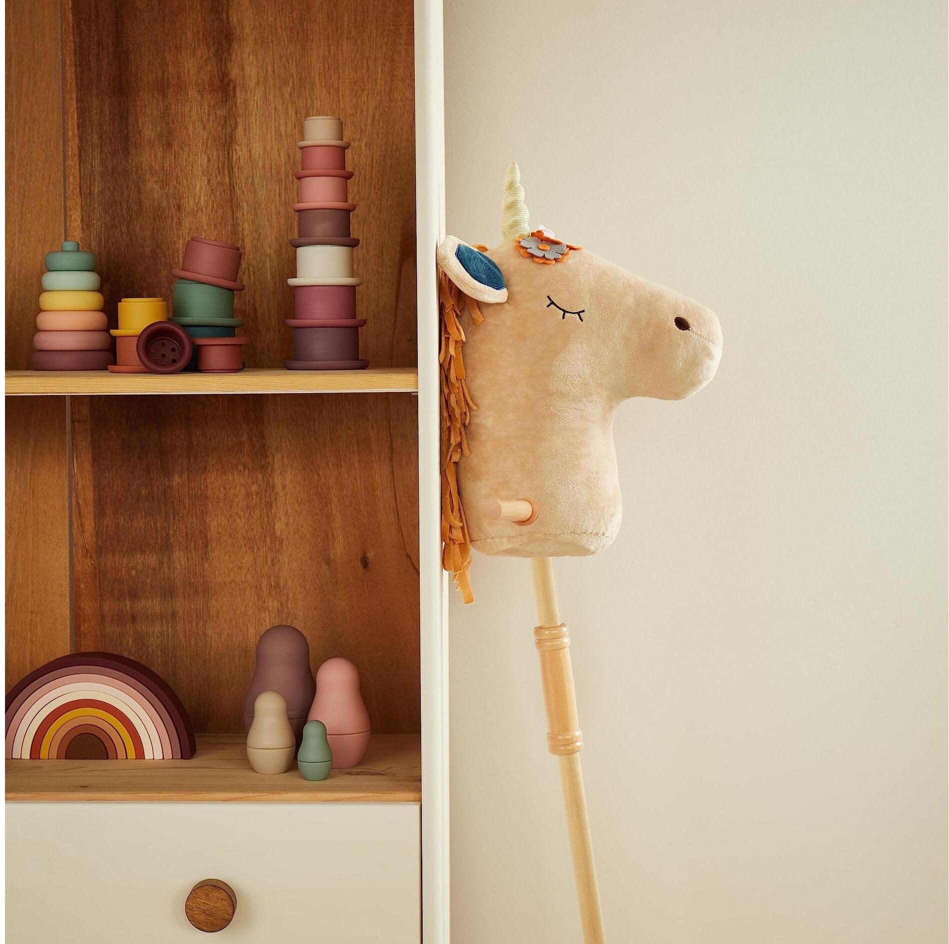 Steckenpferd BIECO "Magic", Kinder, beige (beige, braun), Steckenpferde Steckenpferd, Holzart: Pinie (China) beige, braun Einheitsgröße