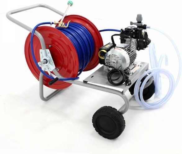 AgriEuro TOP-LINE Kit motopompa irrorazione con carrello - Pompa Comet MC 20/20 con motore elettrico