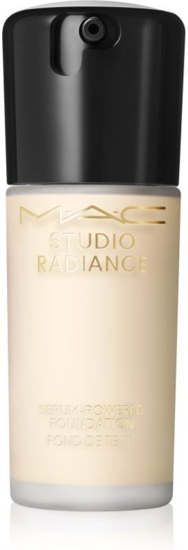 MAC Cosmetics Studio Radiance Serum-Powered Foundation hydrating foundation shade NC5 30 ml