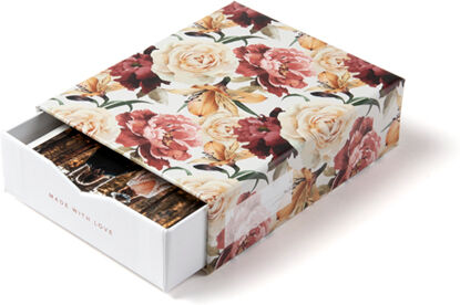 Myposter Bilderbox mit 10 Fotos im Design "Made With Love"