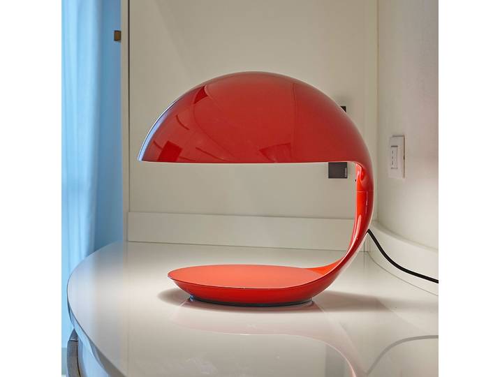 Cobra Retro-Tischleuchte, rot - Martinelli Luce - Wohnzimmer - Design - Kunststoff