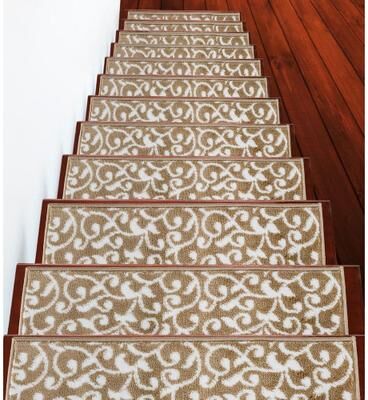 SussexHome Leaves Pattern Stair Treads