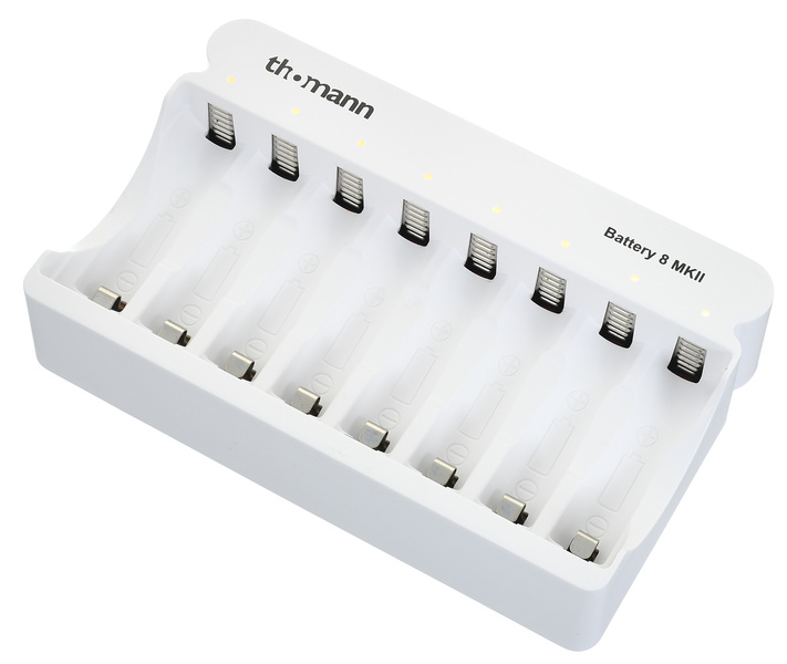 Thomann Battery 8 MKII 2850 mAh Bundle bianco