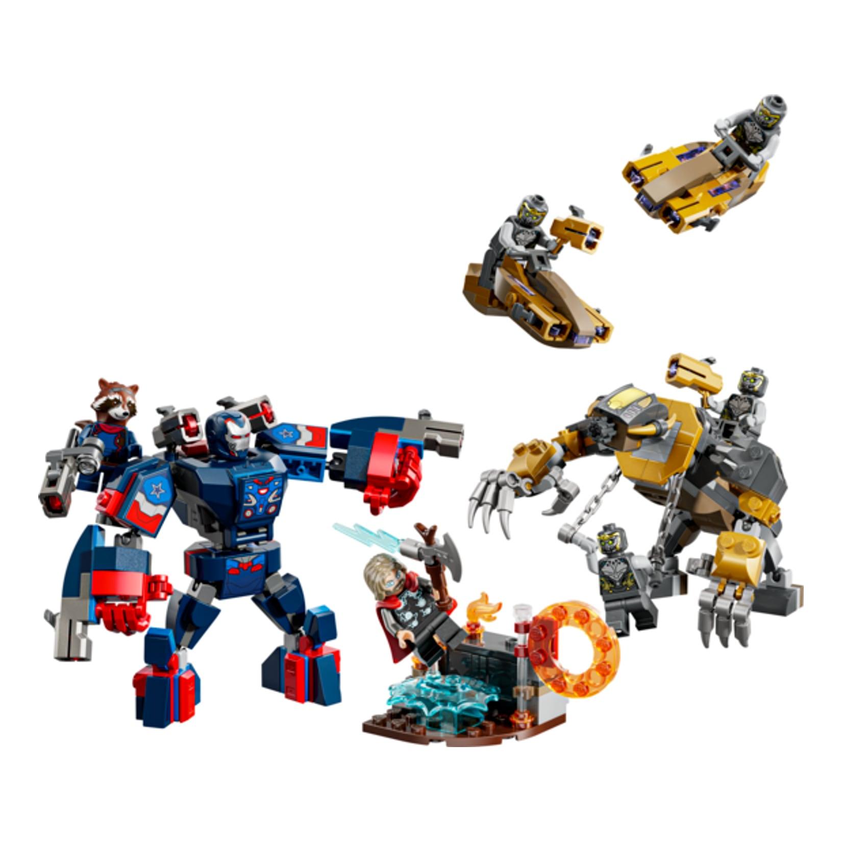 LEGO® Avengers: Endgame Thor vs. Chitauri