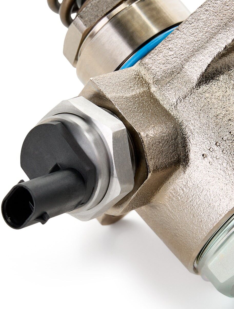 RIDEX 3918H0180 High pressure fuel pump