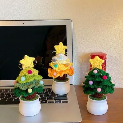 Modern Home Fixes Mini Crochet Xmas Tree, Handmade Cotton Yarn Knitted Christmas Tree Ornament For Living Room Decoration 2