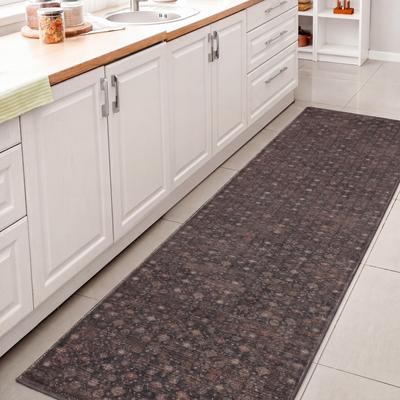 JONATHAN Y Petunia Distressed All-Over Floral Border Non-Slip Machine-Washable Rug