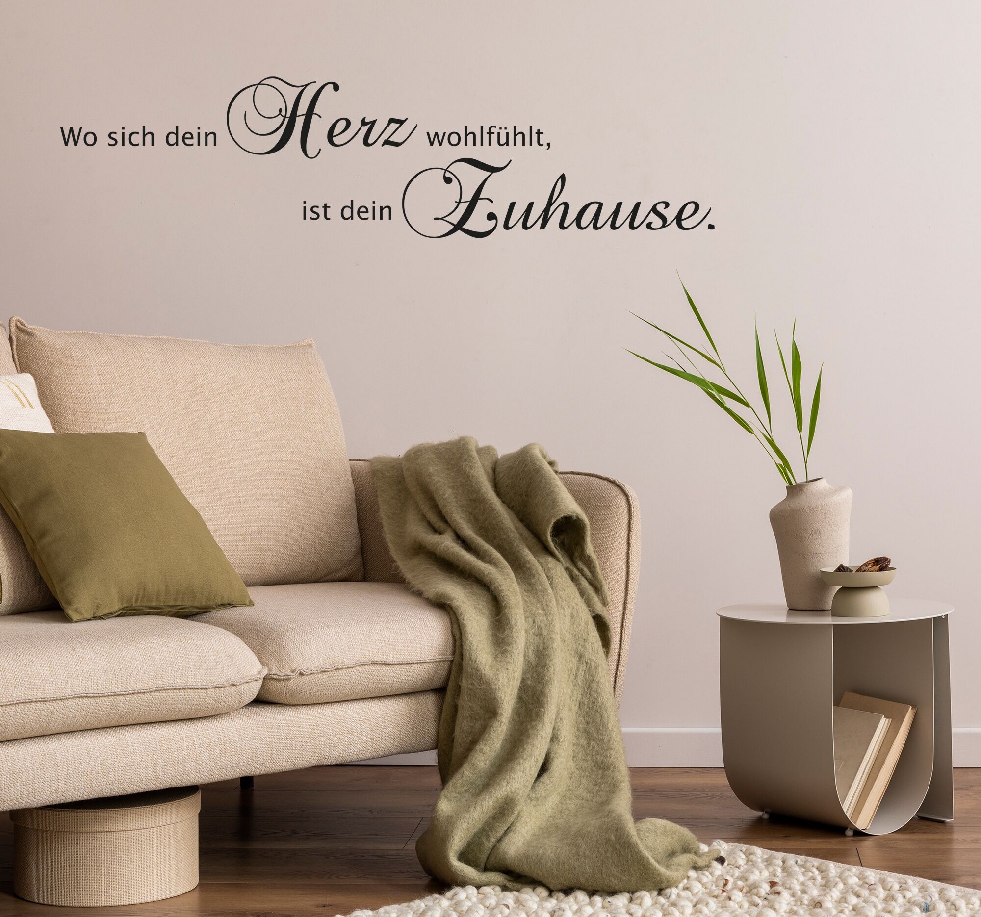 Wandspruch GOODPRODUCT "Wo sich dein Herz wohlfühlt, ist dein Zuhause", schwarz, B:120cm H:30cm T:0,1cm, Vinyl, Wandtattoos, Wandspruch, Wandaufkleber, selbstklebend, rückstandslos abziehbar, Sticker, Spruch schwarz B/H/T: 120cm x 30cm x 0,1cm, Schriftzug